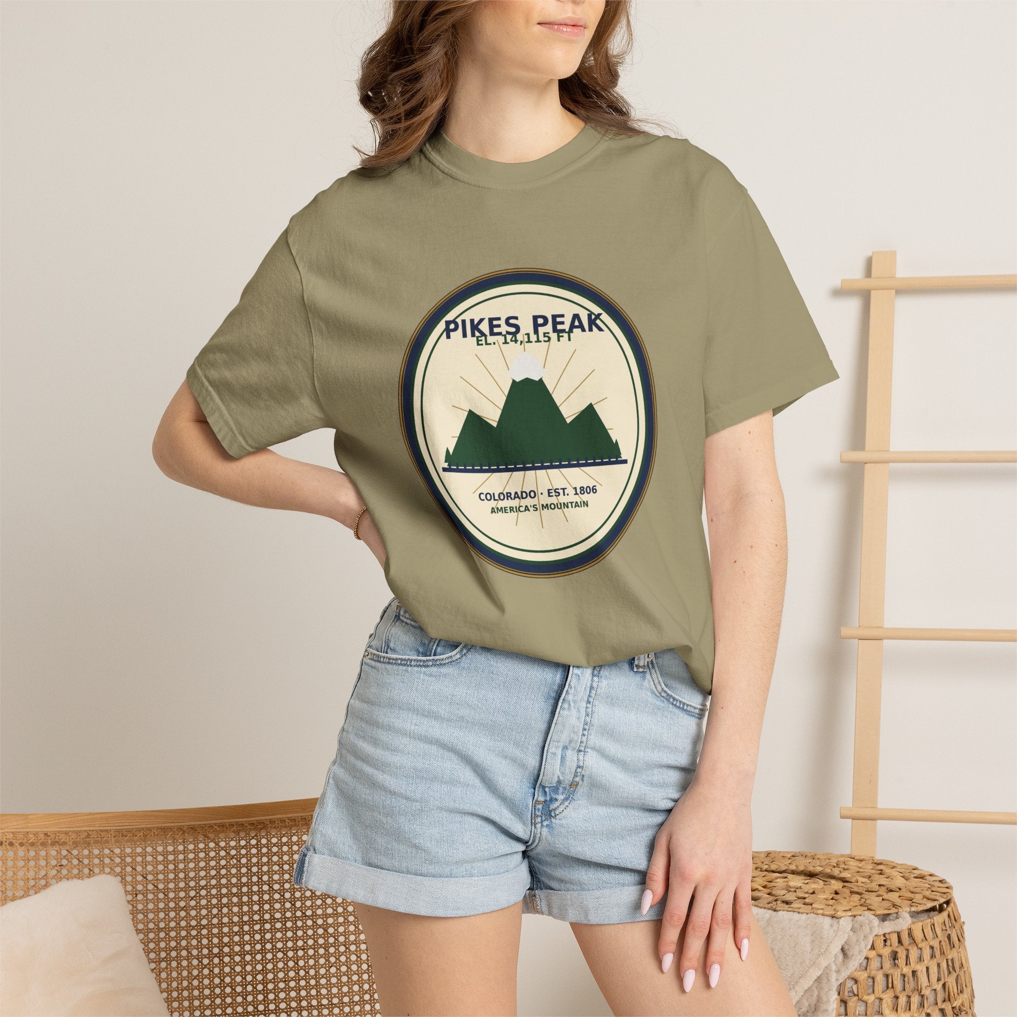 Pikes Peak Mountain Badge Tee | Vintage Colorado Comfort Colors Shirt