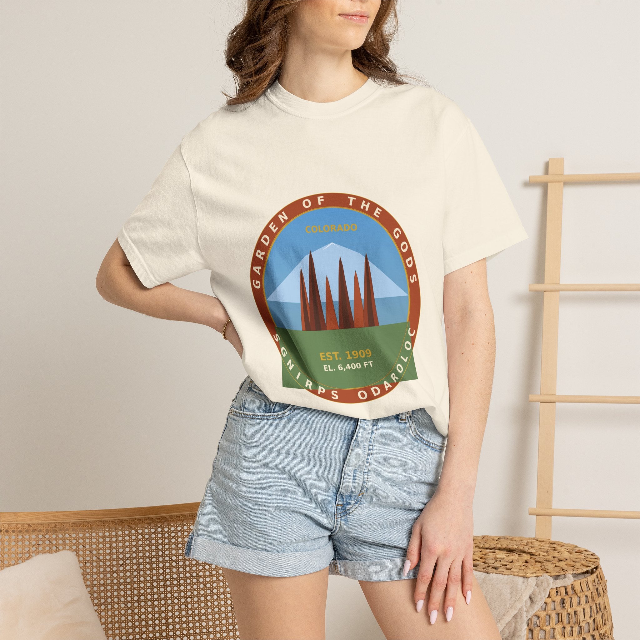 Garden of the Gods Colorado Badge T-Shirt